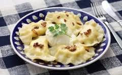 央视主持人冬日娜年龄